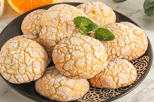 Апельсиновое печенье с трещинками